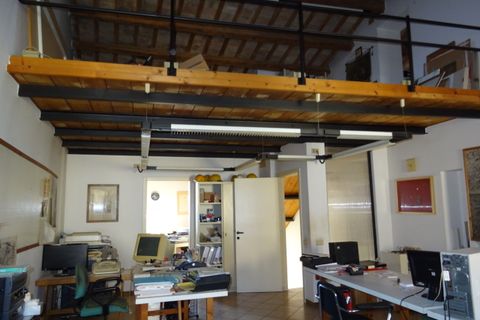 Erhvervsejendom i Corinaldo, Ancona, Corinaldo - € 140.000 | Ref: UF057-1 - foto 2