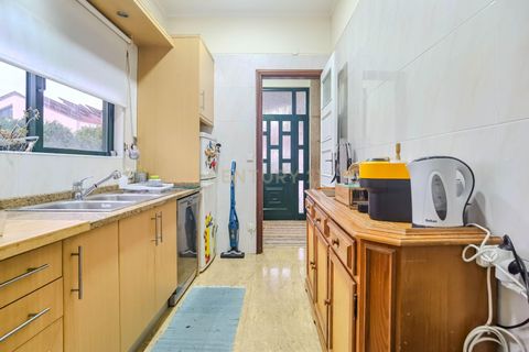 Villa i Rio Tinto, Porto, Rio Tinto - € 470.000 | Ref: C0272-02522 - foto 12