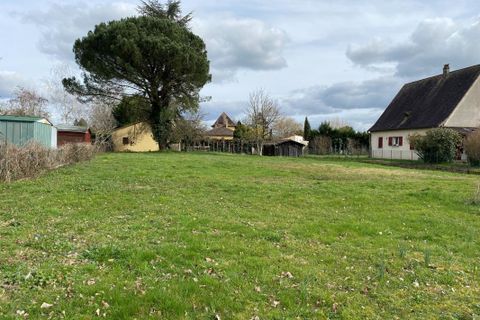 Helårsgrund i Bergerac, Dordogne, Bergerac - € 29.900 | Ref: BECF736 - foto 1