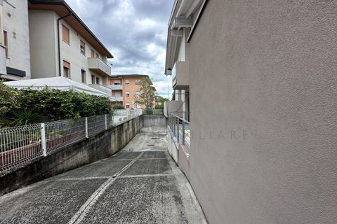 Villa a Castello di Godego, Treviso, Castello di Godego - € 380.000 | Ref: A17-24 - foto 5