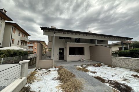 Villa a Castello di Godego, Treviso, Castello di Godego - € 380.000 | Ref: A17-24 - foto 14