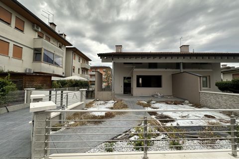 Villa a Castello di Godego, Treviso, Castello di Godego - € 380.000 | Ref: A17-24 - foto 17