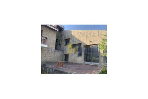Villa i Guimaraes, Braga, Guimaraes - € 590.000 | Ref: FHNM1001 - foto 3