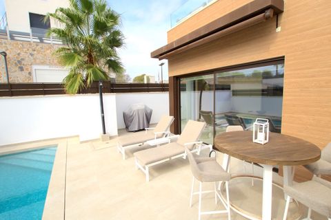Villa a Algorfa, Alicante, Algorfa - € 485.000 | Ref: CM063 - foto 2
