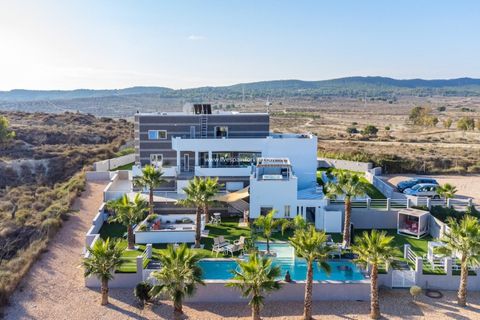Landejendom i Torremendo, Alicante, Torremendo - € 1.695.000 | Ref: Torrem HH TM - foto 2