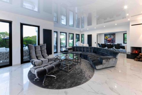 Villa i Santa Ponsa, Mallorca, Santa Ponsa - € 2.750.000 | Ref: 82777 - foto 16