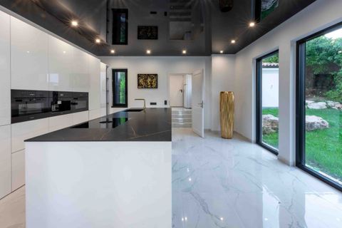 Villa i Santa Ponsa, Mallorca, Santa Ponsa - € 2.750.000 | Ref: 82777 - foto 18