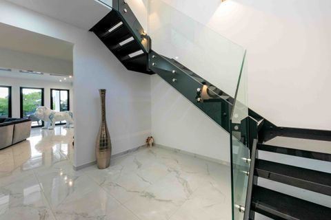 Villa i Santa Ponsa, Mallorca, Santa Ponsa - € 2.750.000 | Ref: 82777 - foto 21