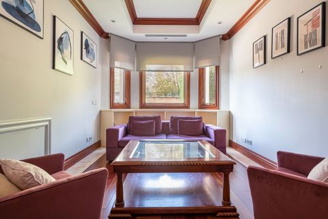 Villa a Madrid, Madrid, Madrid - € 8.000/mes | Ref: 2af6fb37-5521-4950-8 - foto 13