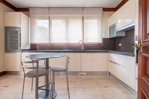 Villa a Madrid, Madrid, Madrid - € 8.000/mes | Ref: 2af6fb37-5521-4950-8 - foto 18