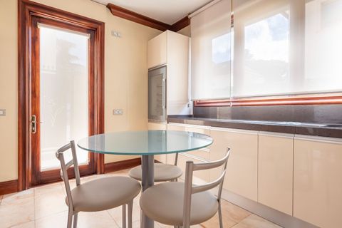 Villa a Madrid, Madrid, Madrid - € 8.000/mes | Ref: 2af6fb37-5521-4950-8 - foto 19