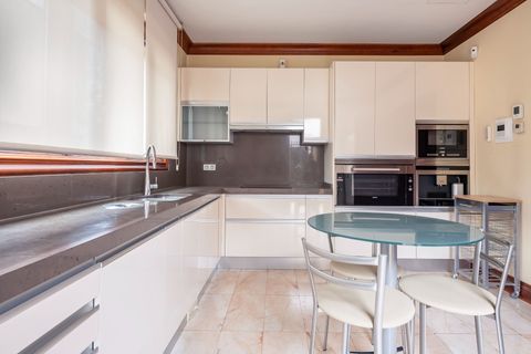 Villa a Madrid, Madrid, Madrid - € 8.000/mes | Ref: 2af6fb37-5521-4950-8 - foto 20