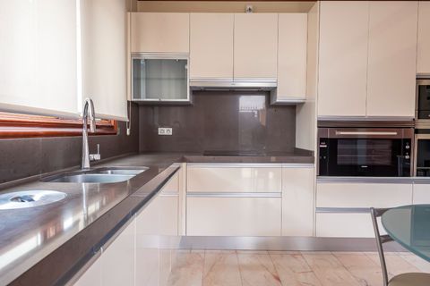 Villa a Madrid, Madrid, Madrid - € 8.000/mes | Ref: 2af6fb37-5521-4950-8 - foto 22
