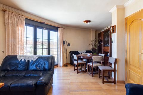 Villa a Utiel, Valencia, Utiel - € 260.000 | Ref: ef515f58-5f36-4315-b - foto 2