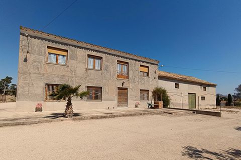 Landejendom i Monovar, Alicante, Monovar - € 395.000 | Ref: 3204 DNV0580 - foto 1