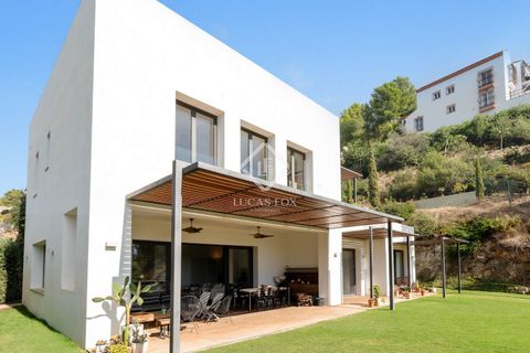 Villa i Benahavis, Malaga, Benahavis - € 4.200.000 | Ref: EST64448 - foto 3