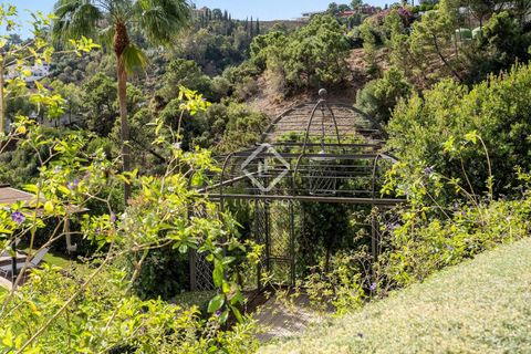 Villa i Benahavis, Malaga, Benahavis - € 4.200.000 | Ref: EST64448 - foto 16