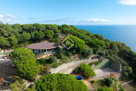Villa a Sant Pol De Mar, Barcelona, Sant Pol De Mar - € 2.100.000 | Ref: MRS54317 - foto 2