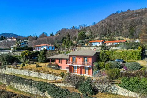 Villa i Lesa, Novara, Lesa - € 920.000 | Ref: 0339 - foto 1