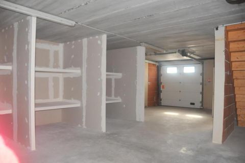 L'establiment comercial a Grenade, Haute-Garonne, Grenade - € 16.236/mes | Ref: GES23360012-148 - foto 2