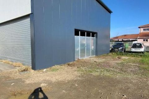 L'establiment comercial a Grenade, Haute-Garonne, Grenade - € 16.236/mes | Ref: GES23360012-148 - foto 14