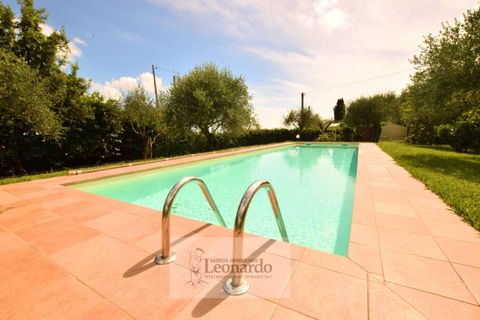 Villa a Massarosa, Lucca, Massarosa - € 1.200.000 | Ref: REA424 - foto 2