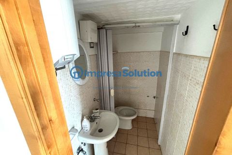 Erhvervsejendom i Naples, Naples, Naples - € 140.000 | Ref: vomero.d - foto 18