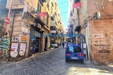 Erhvervsejendom i Naples, Naples, Naples - € 330.000 | Ref: vomero.c - foto 7