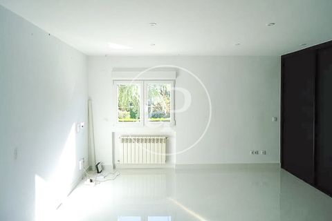 Villa i La Moraleja, Madrid, La Moraleja - € 4.100.000 | Ref: VMN2511005 - foto 17