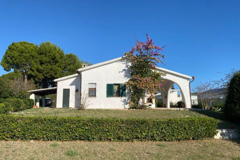 Villa a Numana, Ancona, Numana - € 650.000 | Ref: 569 - foto 2