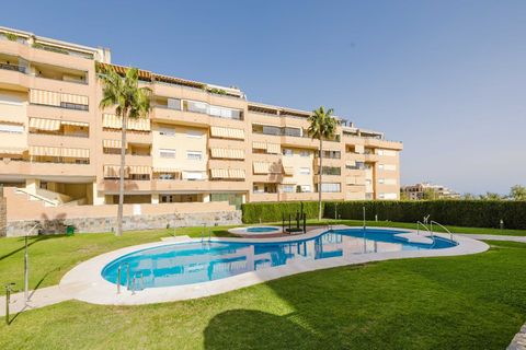 Penthouse i Torremolinos, Malaga, Torremolinos - € 599 000 | Ref: 5c6e5efb-573a-44f5-9 - foto 38