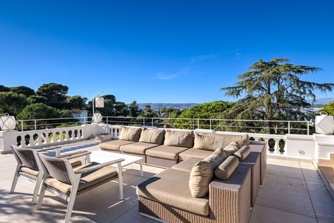 Villa i Antibes, Alpes-Maritimes, Antibes - € 3.690.000 | Ref: HH-15980425 - foto 5