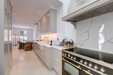 Villa i Antibes, Alpes-Maritimes, Antibes - € 3.690.000 | Ref: HH-15980425 - foto 11