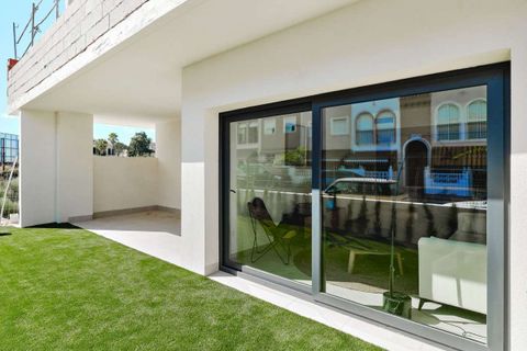 Bungalou a Torrevieja, Alicante, Torrevieja - € 390.000 | Ref: GH-650254 - foto 6