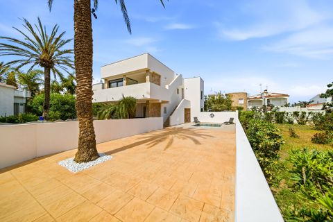 Lejlighed i Empuriabrava, Gerona, Empuriabrava - € 485.000 | Ref: W-047A4V - foto 31
