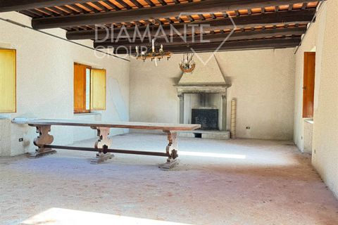 Farm i Gubbio, Perugia, Gubbio - € 750.000 | Ref: AZ386 - foto 9