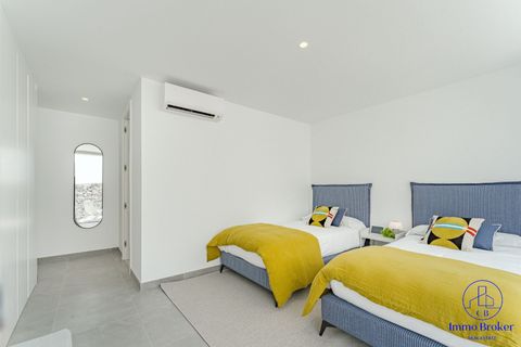 Villa a Adeje, Tenerife, Adeje - € 1.734.000 | Ref: CB1003 - foto 32