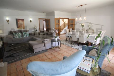Villa i Algoz, Faro, Algoz - € 549.000 | Ref: V4-20 - foto 4