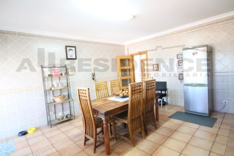 Villa i Algoz, Faro, Algoz - € 549.000 | Ref: V4-20 - foto 15