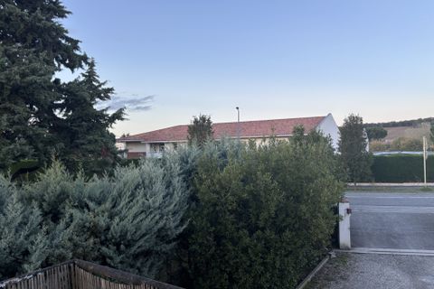 Apartament a Castelginest, Haute-Garonne, Castelginest - € 630/mes | Ref: 37 - foto 4