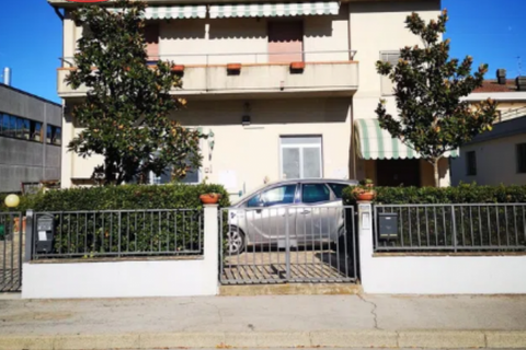 Villa i Montevarchi, Arezzo, Montevarchi - € 470.000 | Ref: 7448 - foto 1