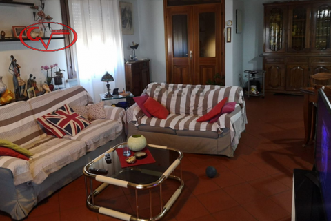 Villa i Montevarchi, Arezzo, Montevarchi - € 470.000 | Ref: 7448 - foto 4
