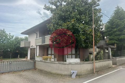 Villa i Cesena, Forli-Cesena, Cesena - € 385.000 | Ref: G-C1-021 - foto 1