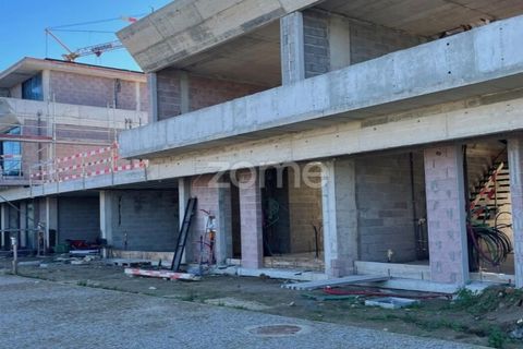 Villa i Valadares, Porto, Valadares - € 1.200.000 | Ref: ZMPT580900 - foto 14