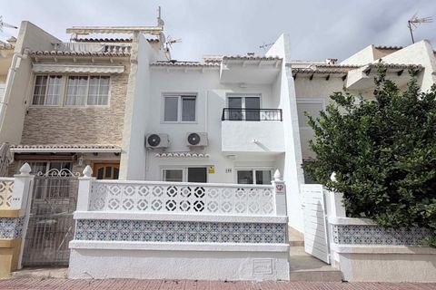 Stadthaus in Torrevieja, Alicante, Torrevieja - € 229.000 | Ref: MLSC5067576 - Foto 2