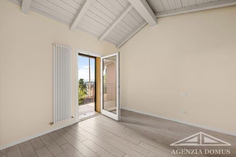 Villa i Bordighera, Imperia, Bordighera - € 780.000 | Ref: ag-dom 5026 - foto 15