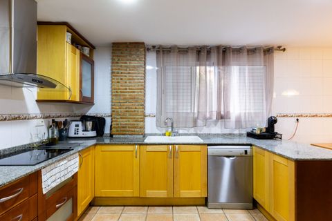 Villa i Betera, Valencia, Betera - € 930.000 | Ref: f3f4e2ec-e721-4d8b-8 - foto 13