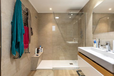 Villa i Betera, Valencia, Betera - € 930.000 | Ref: f3f4e2ec-e721-4d8b-8 - foto 34