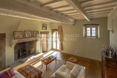 Villa a Castelfranco Piandisco, Arezzo, Castelfranco Piandisco - € 1.495.000 | Ref: ito3034 - foto 12