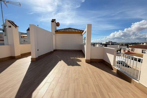 Villa i Torrevieja, Alicante, Torrevieja - € 369.000 | Ref: 747698 - foto 36